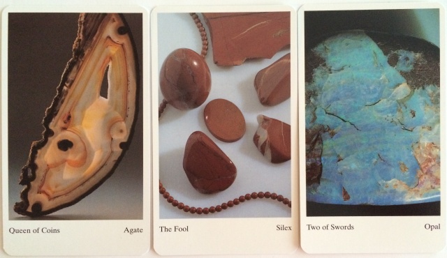 パンガン島　パワーストーン　タロット